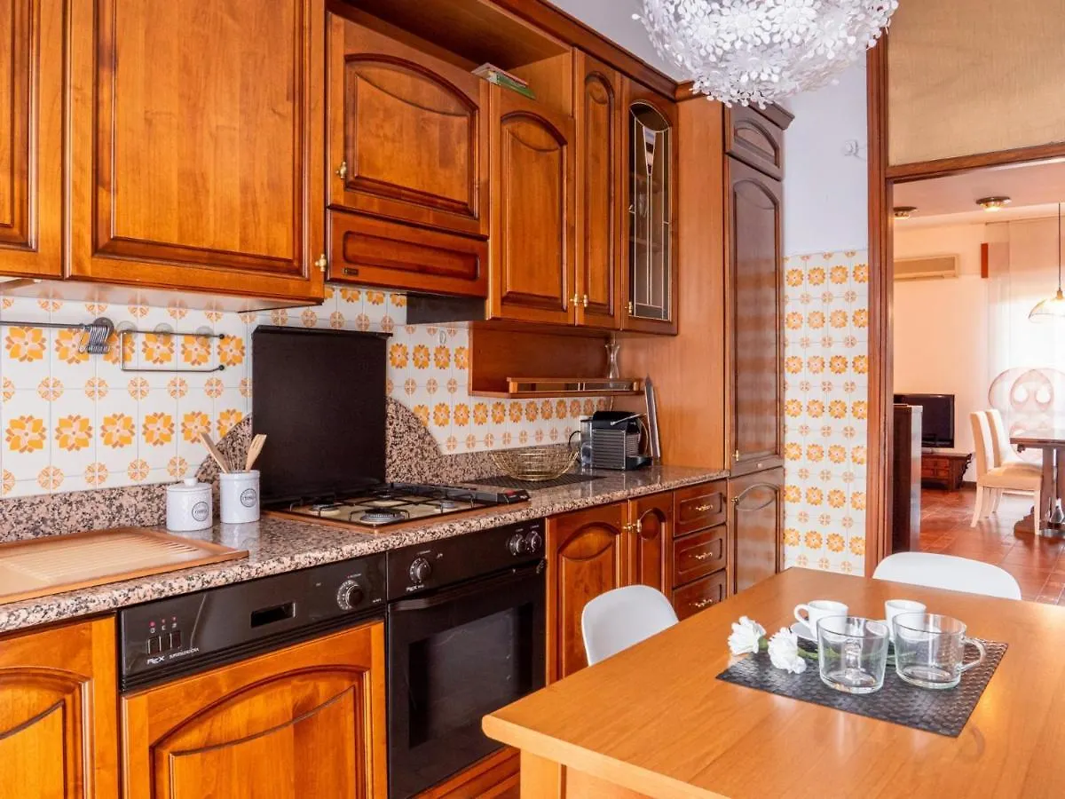 The Best Rent - Large And Bright Two-Bedrooms Apartment With Balcony Milan Italy