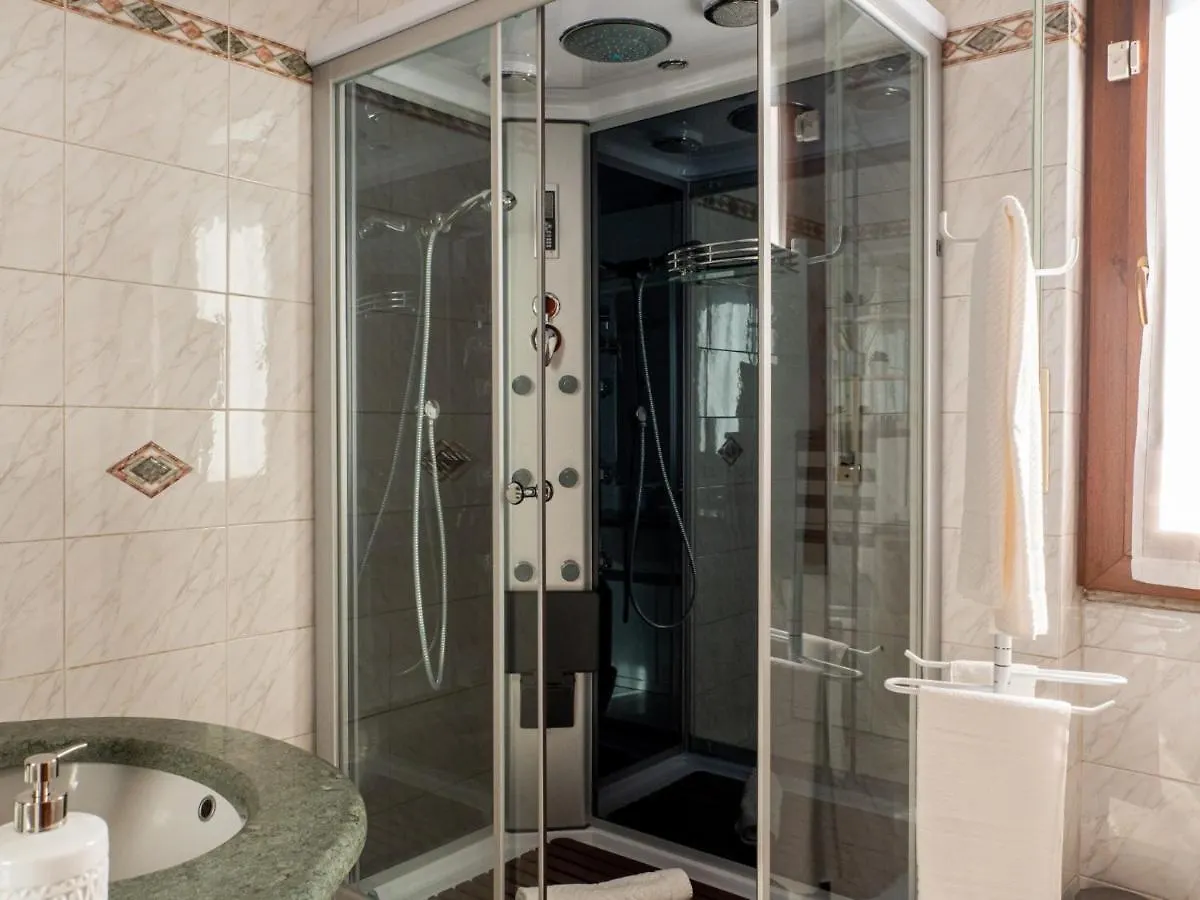 The Best Rent - Large And Bright Two-Bedrooms Apartment With Balcony Milan